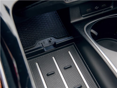 Тест-драйв Mercedes-Benz S-Class (поколение W223) - Измеряем степень витальности