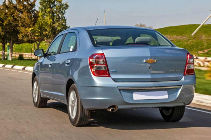 Иногда они возвращаются: обзор бюджетного седана Chevrolet Cobalt 2021