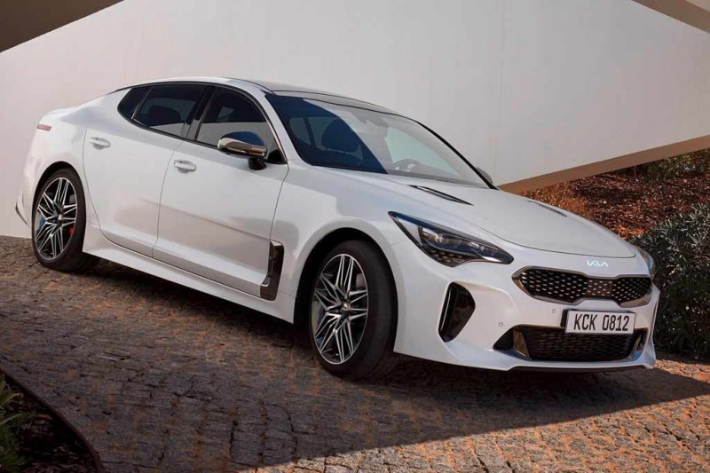 KIA Stinger 2022 модельного года для России получил минимум изменений