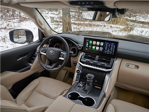 Новый Toyota Land Cruiser, пошла ли модернизация ему на пользу?