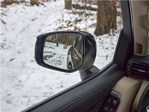 Новый Toyota Land Cruiser, пошла ли модернизация ему на пользу?