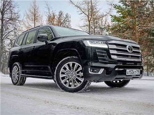 Новый Toyota Land Cruiser, пошла ли модернизация ему на пользу?