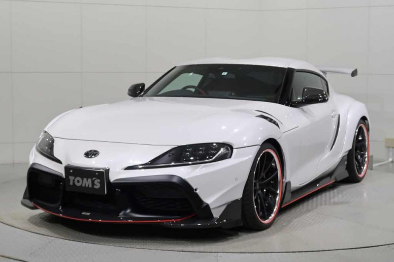 Toyota GR Supra от тюнинг ателье TOM’S: броская внешность и «кусачий» ценник
