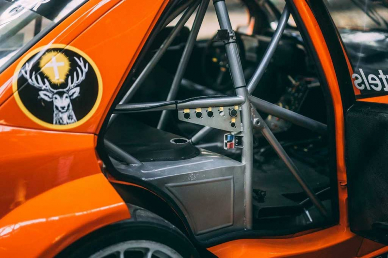 Гоночную Alfa Romeo 155 V6 TI Jägermeister после реставрации продадут с молотка 5 Гоночную Alfa Romeo 155 V6 TI Jägermeister после реставрации продадут с молотка