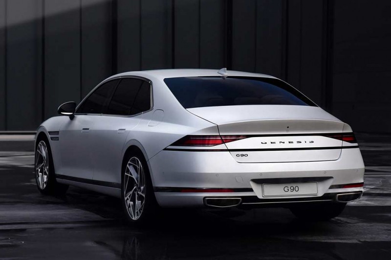 Genesis G90 2022: корейцы представили флагманский седан второго поколения