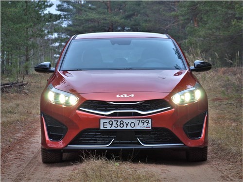 Тест-драйв KIA Ceed (поколение III рестайлинг) - «И вновь продолжается спорт»