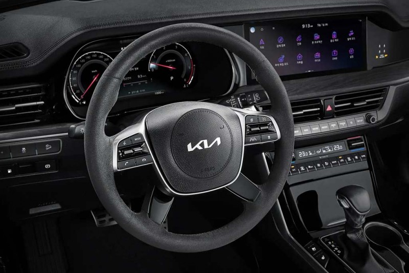 KIA Mohave все же примерил новый логотип: но это версия 2023 модельного года 3 KIA Mohave все же примерил новый логотип: но это версия 2023 модельного года