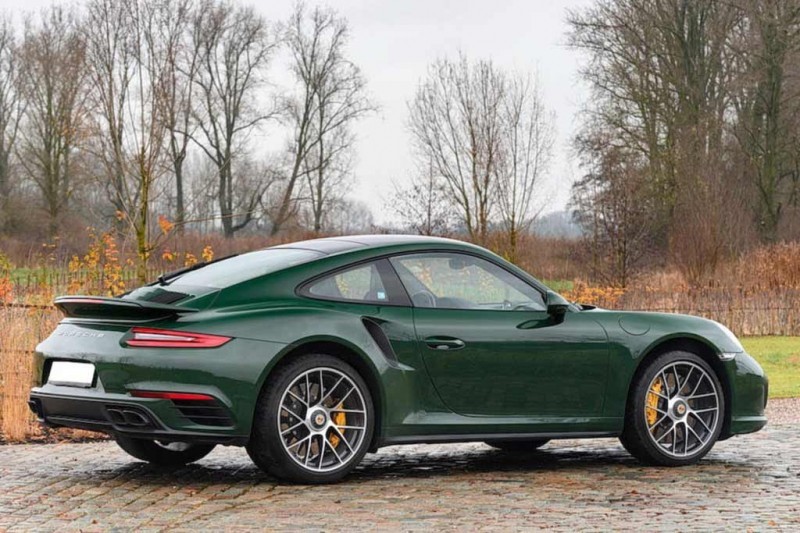 Машина на каждый день: с молотка пустят Порше 911 Turbo S с пробегом 333 000 км 1 Машина на каждый день: с молотка пустят Порше 911 Turbo S с пробегом 333 000 км