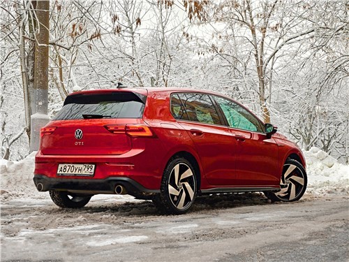 Volkswagen Golf GTI - почему он сегодня бесполезен