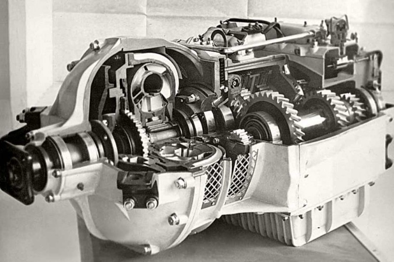 Помните ЛАЗ-695? Несколько интересных фактов о легендарном советском автобусе