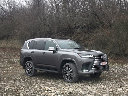 Lexus LX - когда обновление идет на пользу