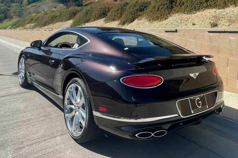 Продажи моделей Bentley в 2021 году установили исторический рекорд
