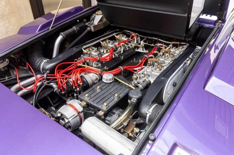 На продажу выставлен один из двух фиолетовых Lamborghini Countach LP400 &laquo;Periscopica&raquo;