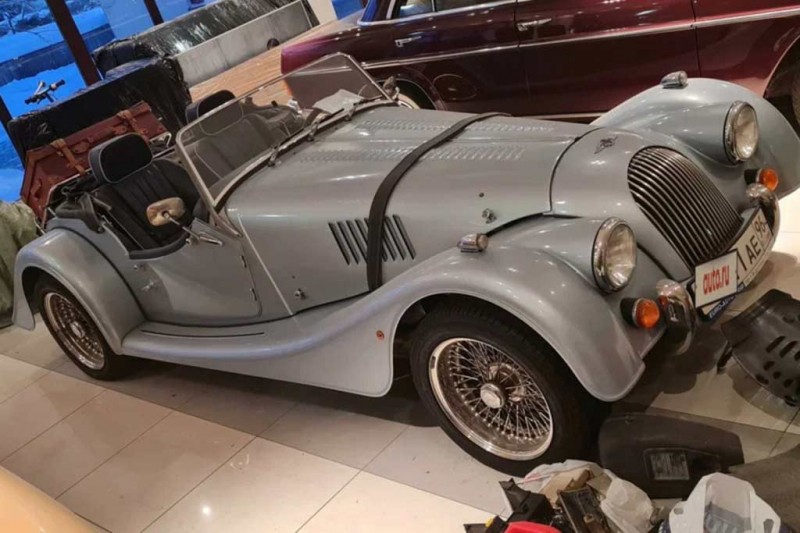 В РФ продают экзотический Morgan Roadster: дороже, чем в Европе