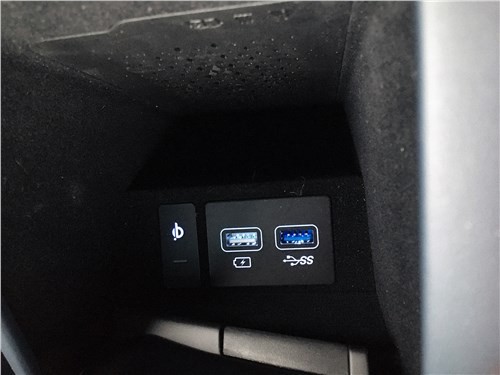 Зачем смотреть в сторону Audi, когда есть Genesis GV70