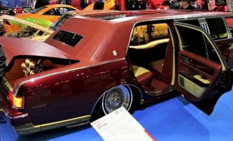 Растянутый Toyota Century Mk2: лучший седан автосалона в Токио 2022