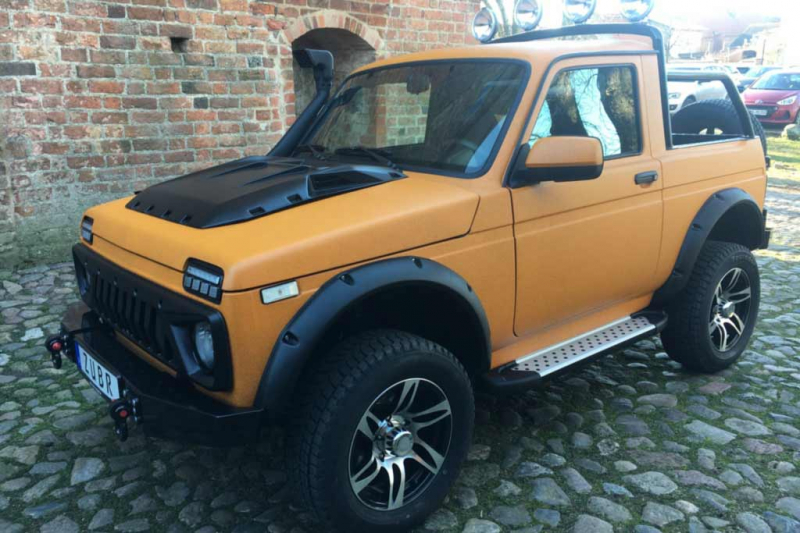 Немцы три месяца переделывали Niva Legend в пикап и теперь продают его за ₽3 млн