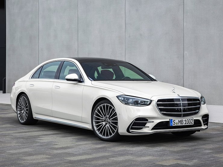 В России отзывают Mercedes-Benz S-класса, опасные для пассажиров