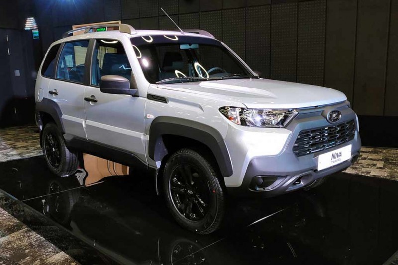 Внедорожник Lada Niva Travel обзавелся особым исполнением Black