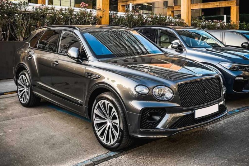Продажи моделей Bentley в 2021 году установили исторический рекорд