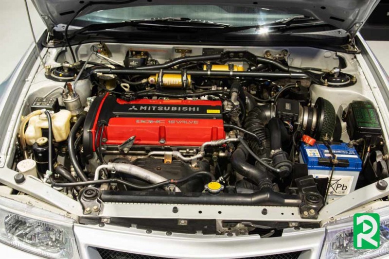 Mitsubishi Lancer Evolution VI RSX 2000 года продают за ₽4,7 млн: таких было только 30 шт