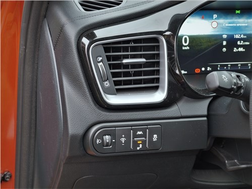 Тест-драйв KIA Ceed (поколение III рестайлинг) - «И вновь продолжается спорт»