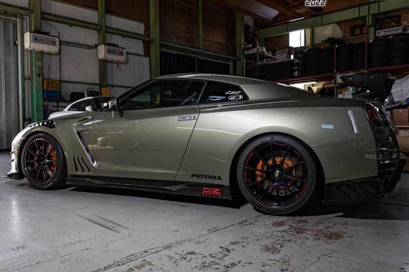 В Японии продают суперкар Nissan GT-R T-Spec от ателье Top Secret