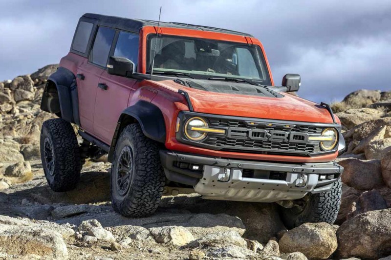 Внедорожник Ford Bronco обзавелся экстремальной модификацией Raptor