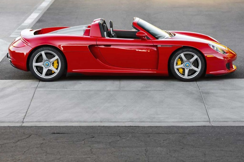 Porsche Carrera GT в редком цвете ушел с молотка за невероятные 1,9 млн долларов