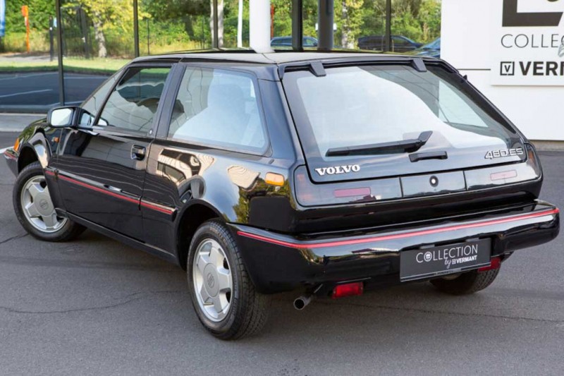 В Бельгии обнаружился новенький Volvo 480 ES 1986 года: его продают за 2 млн рублей