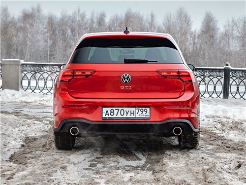 Volkswagen Golf GTI - почему он сегодня бесполезен