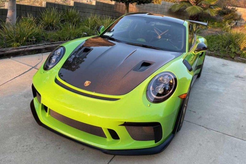 Ценник за 911 GT3 RS Weissach на аукционе не дотягивает до изначальной стоимости