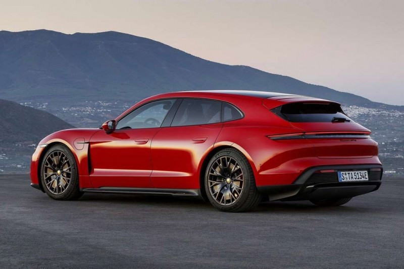 Cayenne Turbo GT и другие новинки от Porsche для России: что ждать в 2022 году 3 Cayenne Turbo GT и другие новинки от Porsche для России: что ждать в 2022 году