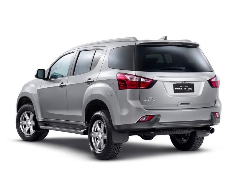 В Россию приехал новый рамный внедорожник Isuzu