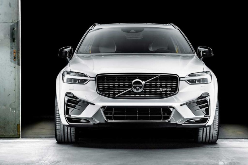 Тюнеры из Heico Sportiv сделали строгий кроссовер Volvo XC60 II быстрее и заметнее 3 Тюнеры из Heico Sportiv сделали строгий кроссовер Volvo XC60 II быстрее и заметнее