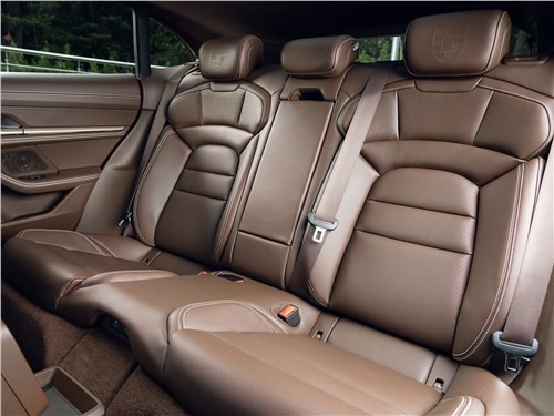 Porsche Taycan Cross Turismo - может ли электрокар быть настоящим Porsche?