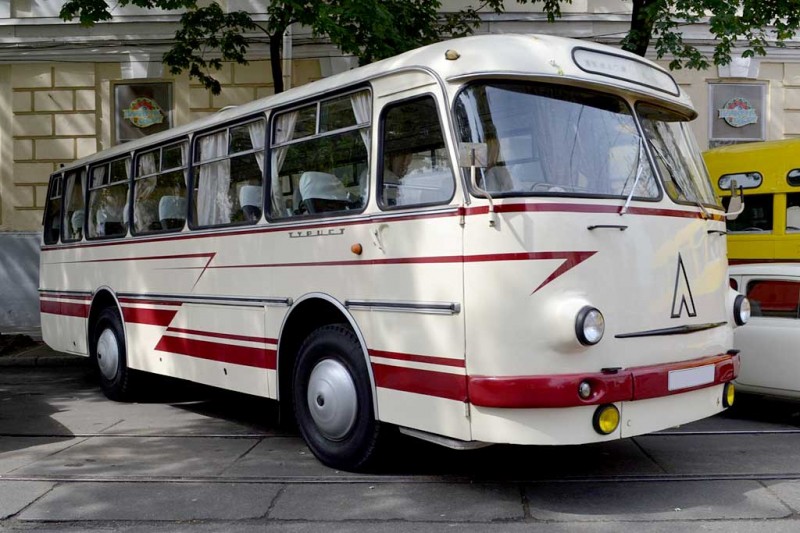 Помните ЛАЗ-695? Несколько интересных фактов о легендарном советском автобусе