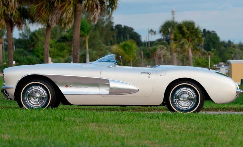 За уникальный Corvette Super Sport 1957 планируют выручить около 150 млн рублей