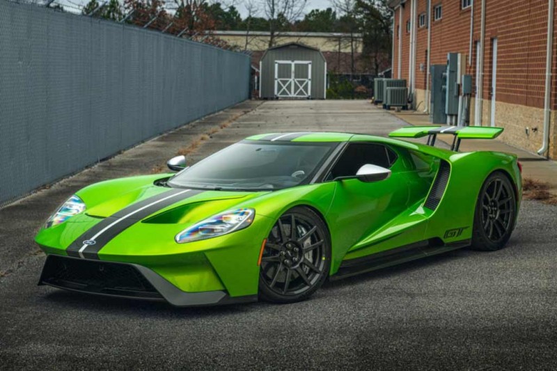 В продаже Ford GT в необычном ярко-зеленом цвете: это была опция за 2,3 млн рублей 4 В продаже Ford GT в необычном ярко-зеленом цвете: это была опция за 2,3 млн рублей