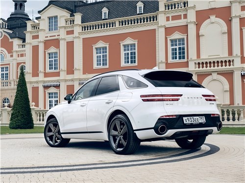 Genesis GV70 - он лучше немецкой тройки?