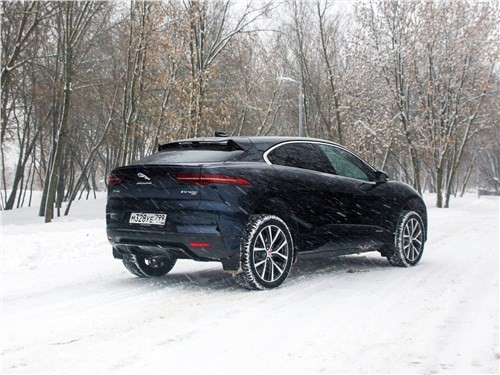 Jaguar i - Pace &ndash; он вам не нужен
