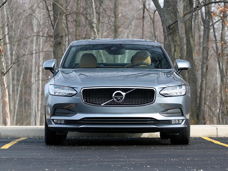 Volvo будет выпускать больше кроссоверов, но не откажется от универсалов