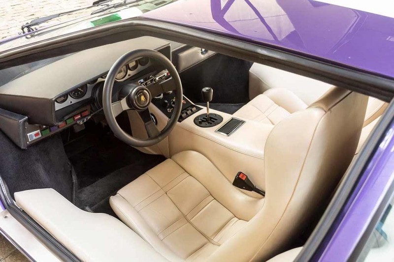 На продажу выставлен один из двух фиолетовых Lamborghini Countach LP400 &laquo;Periscopica&raquo;