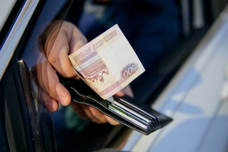 Сам все испортил: ошибки водителей при общении с сотрудником ДПС 4 Сам все испортил: ошибки водителей при общении с сотрудником ДПС
