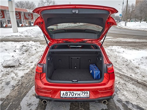Volkswagen Golf GTI - почему он сегодня бесполезен