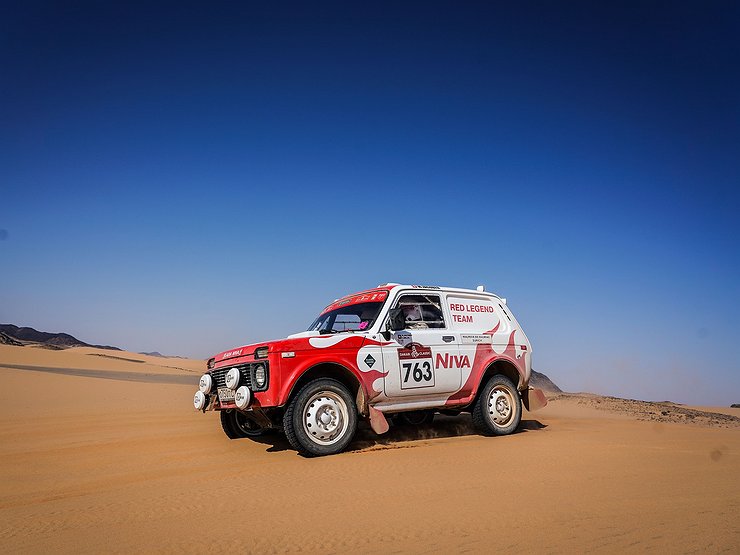 LADA Niva неожиданно для многих покорила «Дакар-2022»