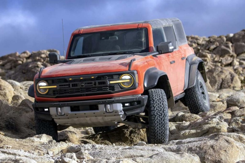 Внедорожник Ford Bronco обзавелся экстремальной модификацией Raptor