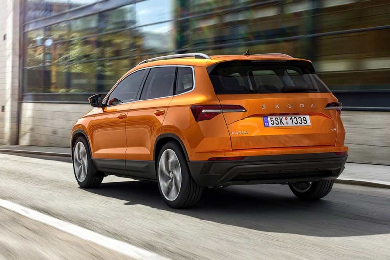 Паркетник Skoda Karoq пережил рестайлинг вслед за &laquo;старшим&raquo; Кодиаком