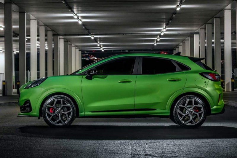 Подогретый паркетник Ford Puma ST: 200 &laquo;лошадок&raquo; почти за 3 млн рублей