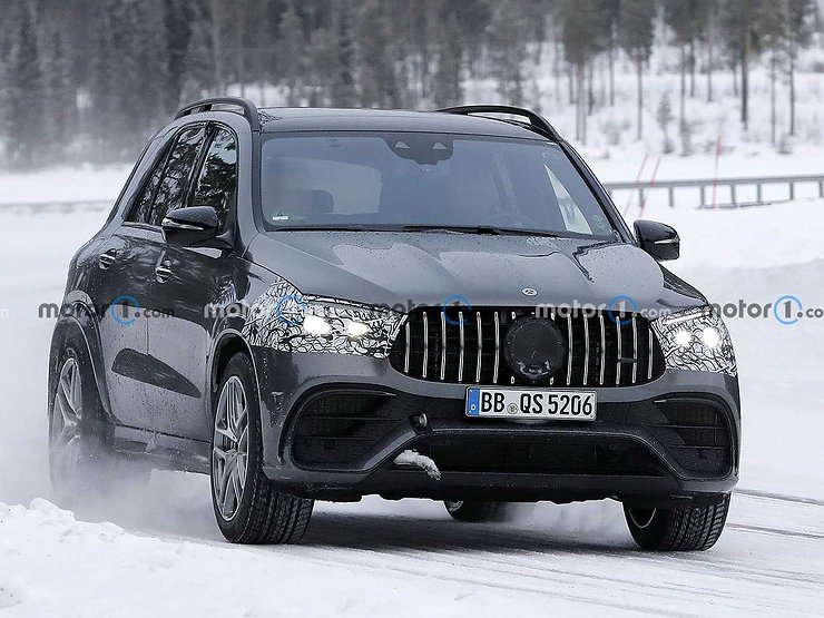 В сети появились шпионские фото нового Mercedes-AMG GLE